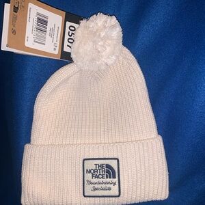 The North Face White Pom-Pom Beanie- BRAND NEW with Tags